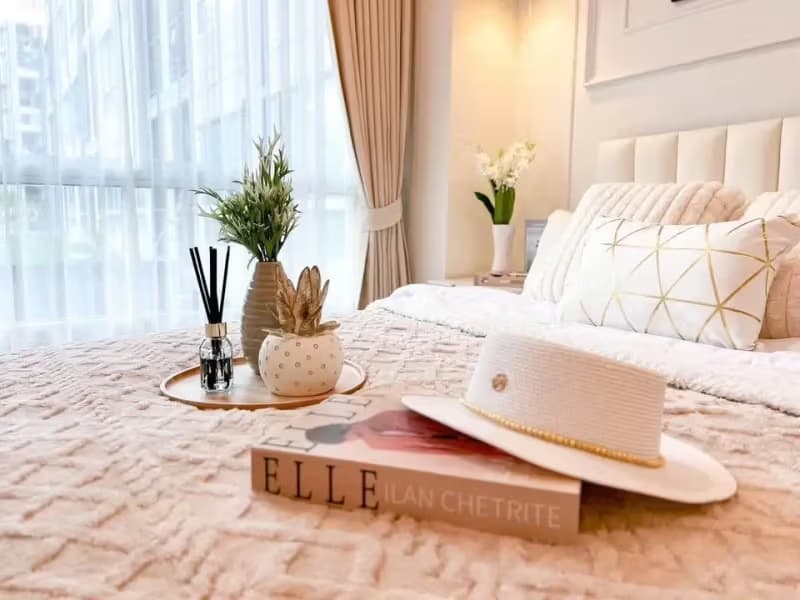 1 Bedroom Condo