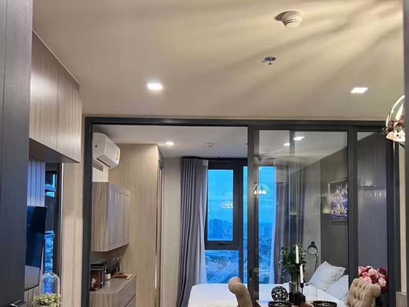  Condo for Sale at The Base Garden Rama 9