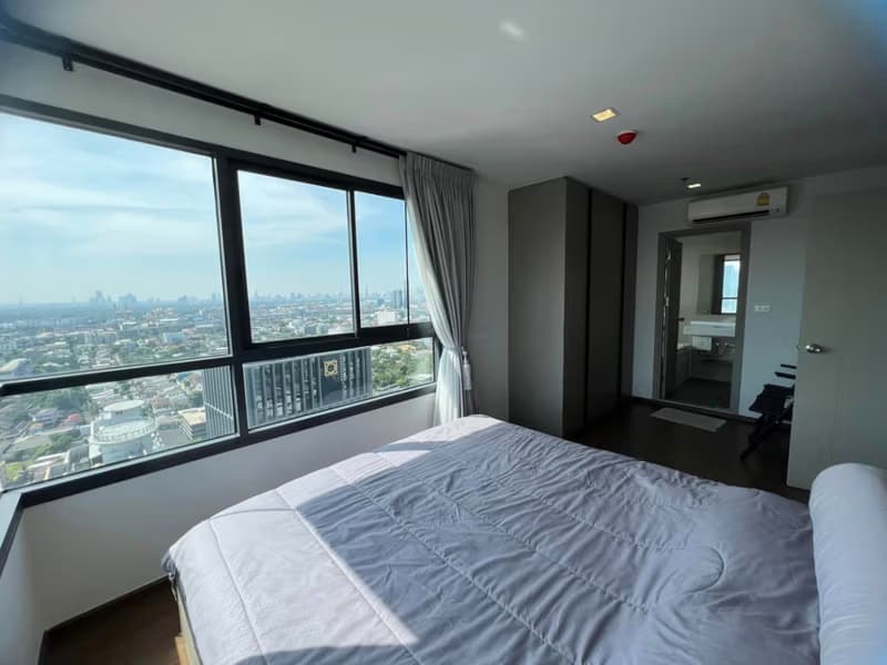 2 Bed Condo for Rent and Sale in Phra Khanong