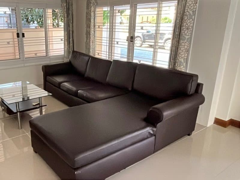 3 Bed House for Rent in Hang Dong