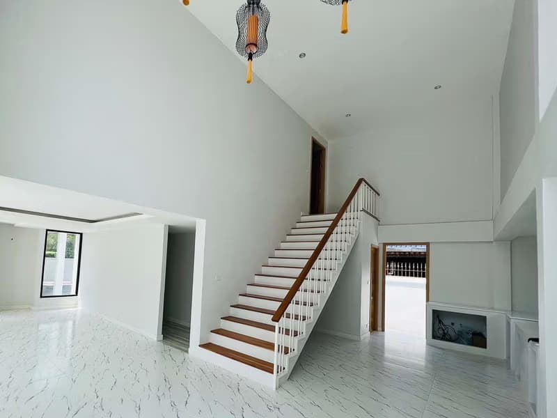 5 Bedroom House House for Sale in Nong Khwai