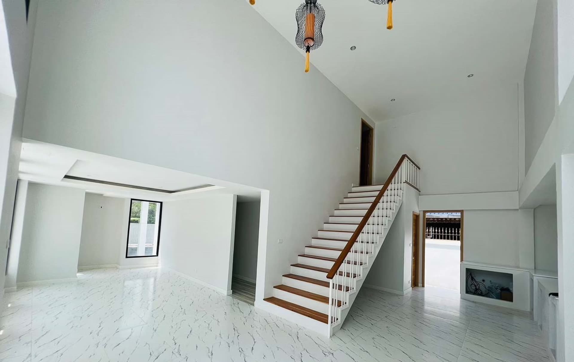 5 Bedroom House House for Sale in Nong Khwai - Image 3