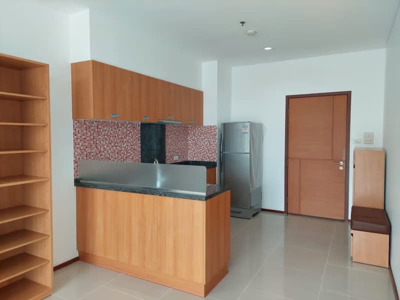  Villa Sathon