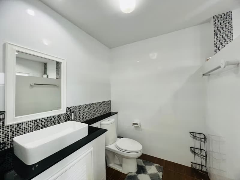 4 Bed House for Rent in Hang Dong