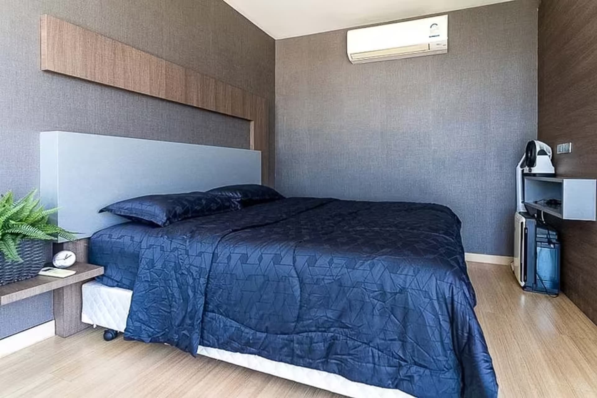 1 Bedroom Condo for rent at Skywalk Condominim - Image 1