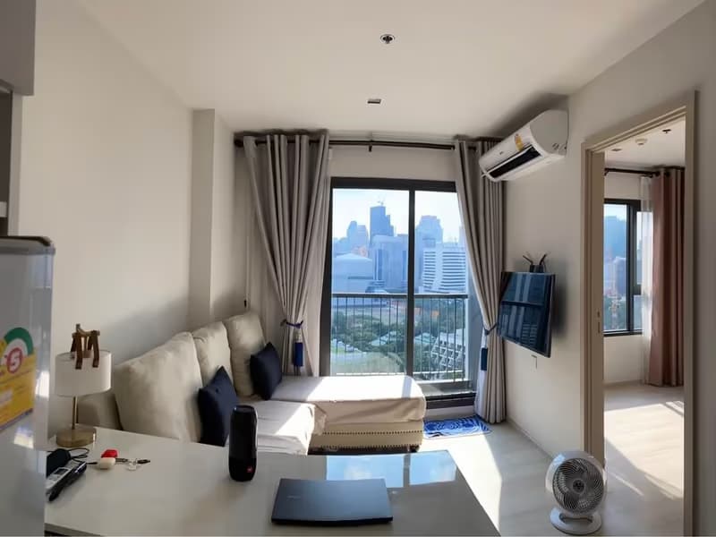 Condo for Sale at Life One Wireless