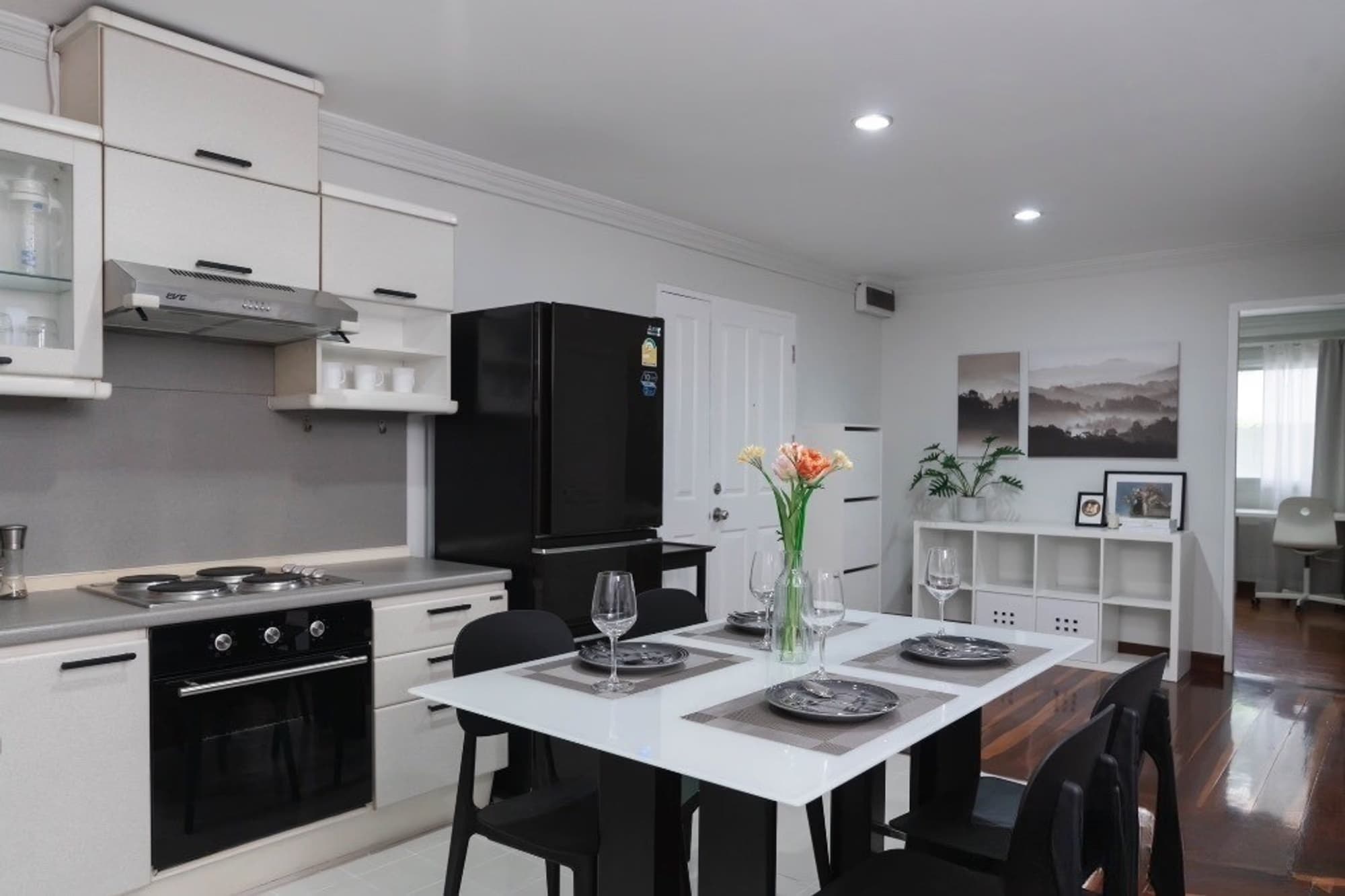 2 Bed Condo for Rent  Near Phra Khanong BTS - Image 2
