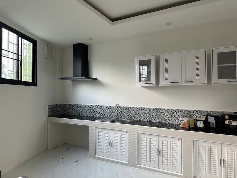 2 Bed Townhouse for Rent in San Sai
