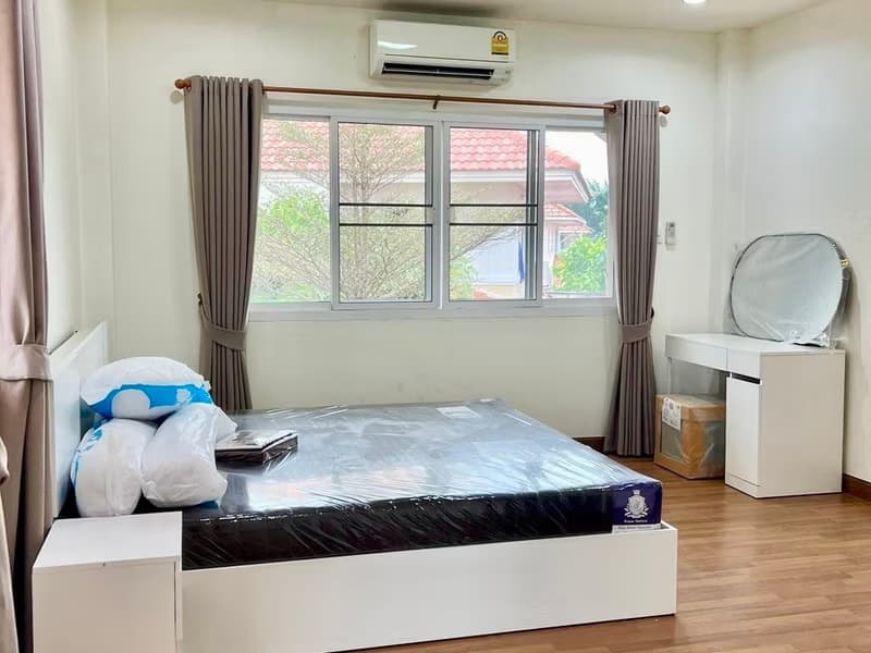 4 Bed House for Rent in Hang Dong