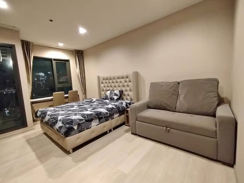 1 Bed Condo for Sale in Pathum Wan