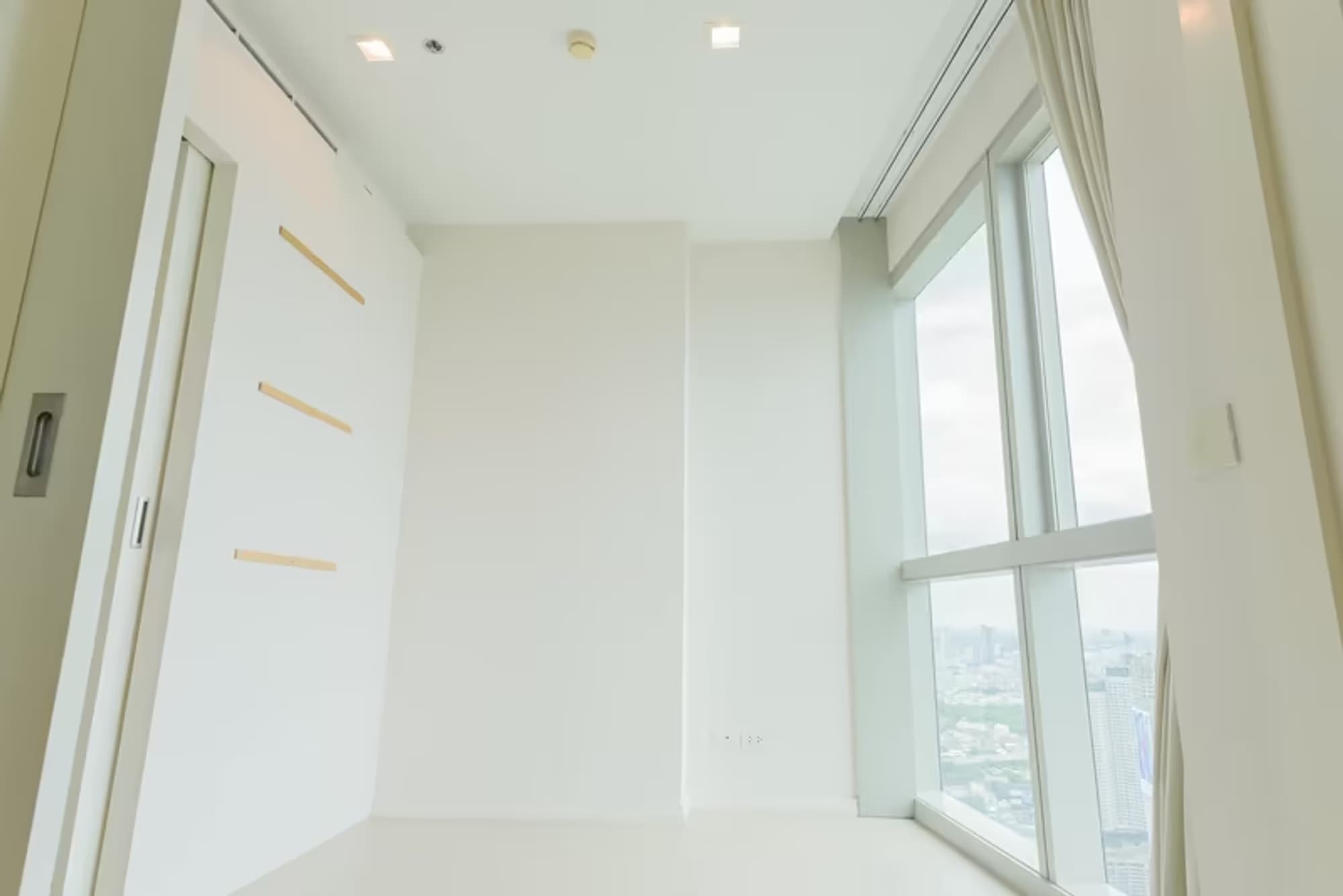 Condo for Sale at The River Condominium - Image 2