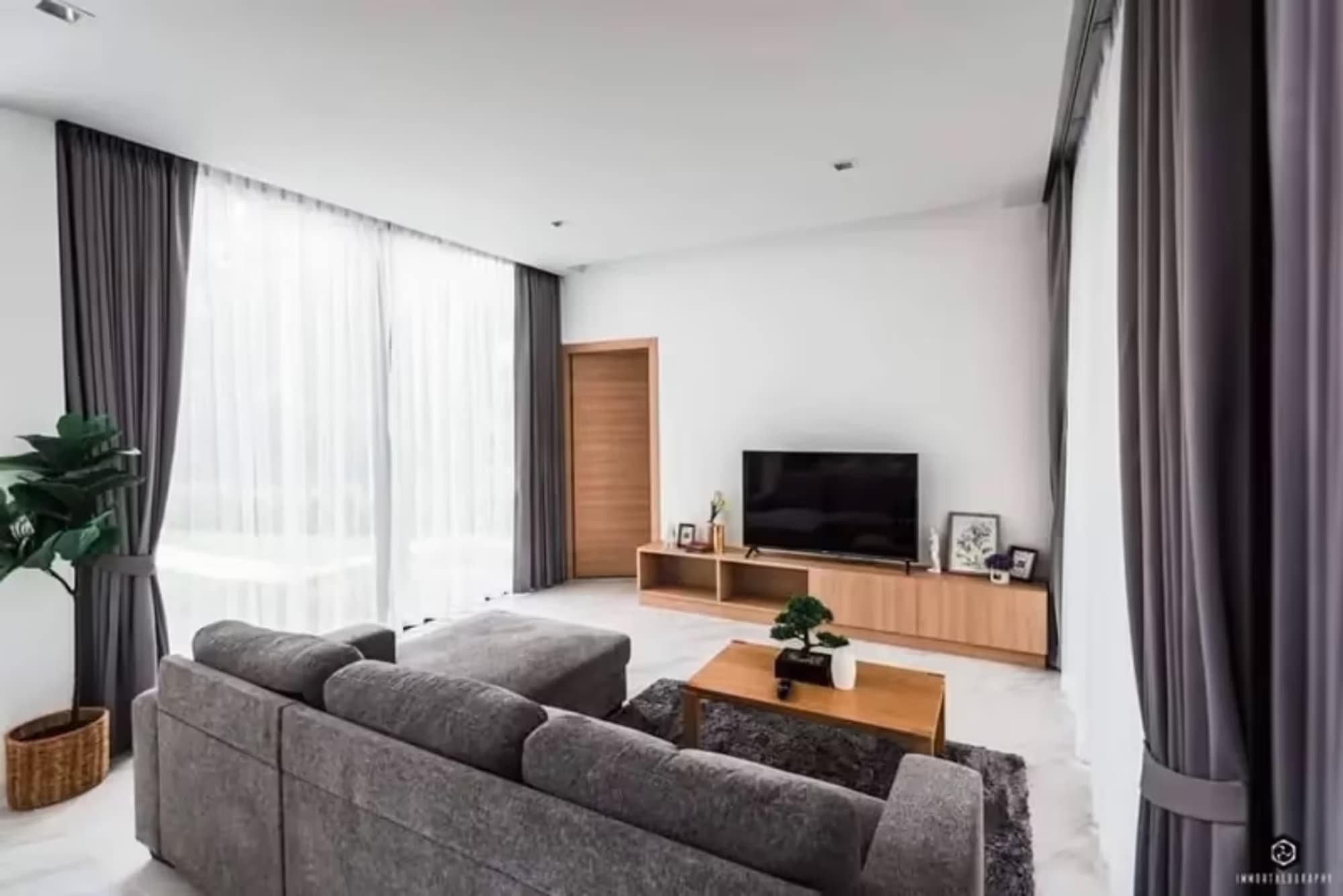 4 Bedroom House - Image 4