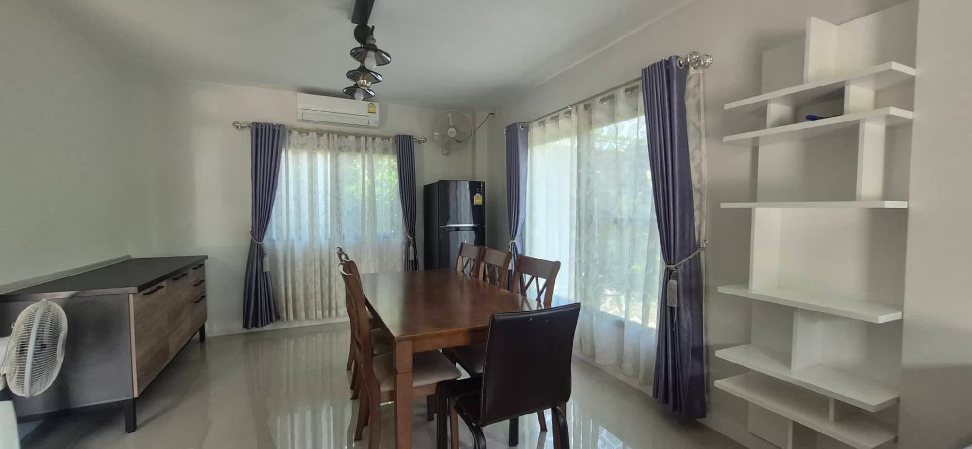 3 Bed House for Rent and Sale in อ.เมือง - Image 2