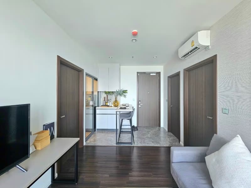 Condo for Sale at Whizdom Connect (Sukhumvit 101)