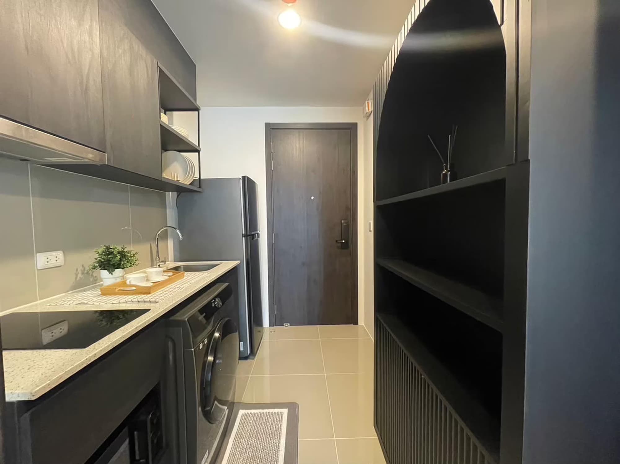 1 ห้องนอน Condo สำหรับ ขาย ใน ห้วยขวาง - Image 9