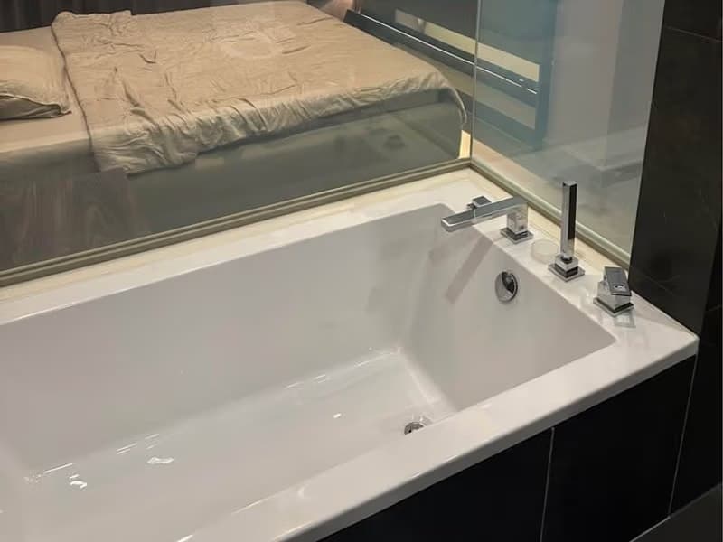 2 Bed Condo for Rent in Huai Khwang