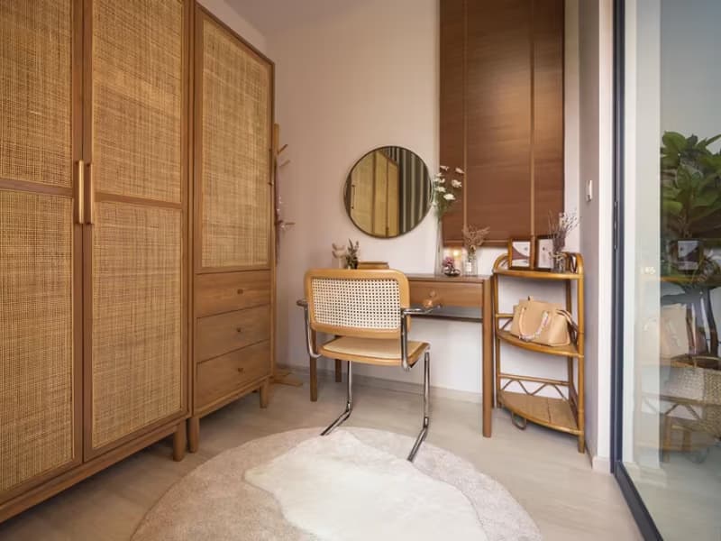 1 Bedroom Condo For Sale At Life One Wireless