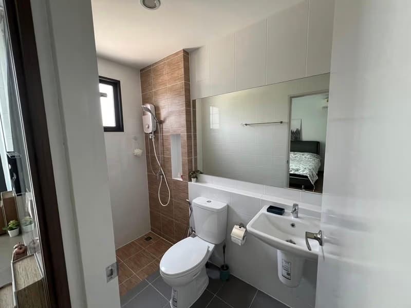 3 Bed Townhouse for Rent and Sale in Bang Phli
