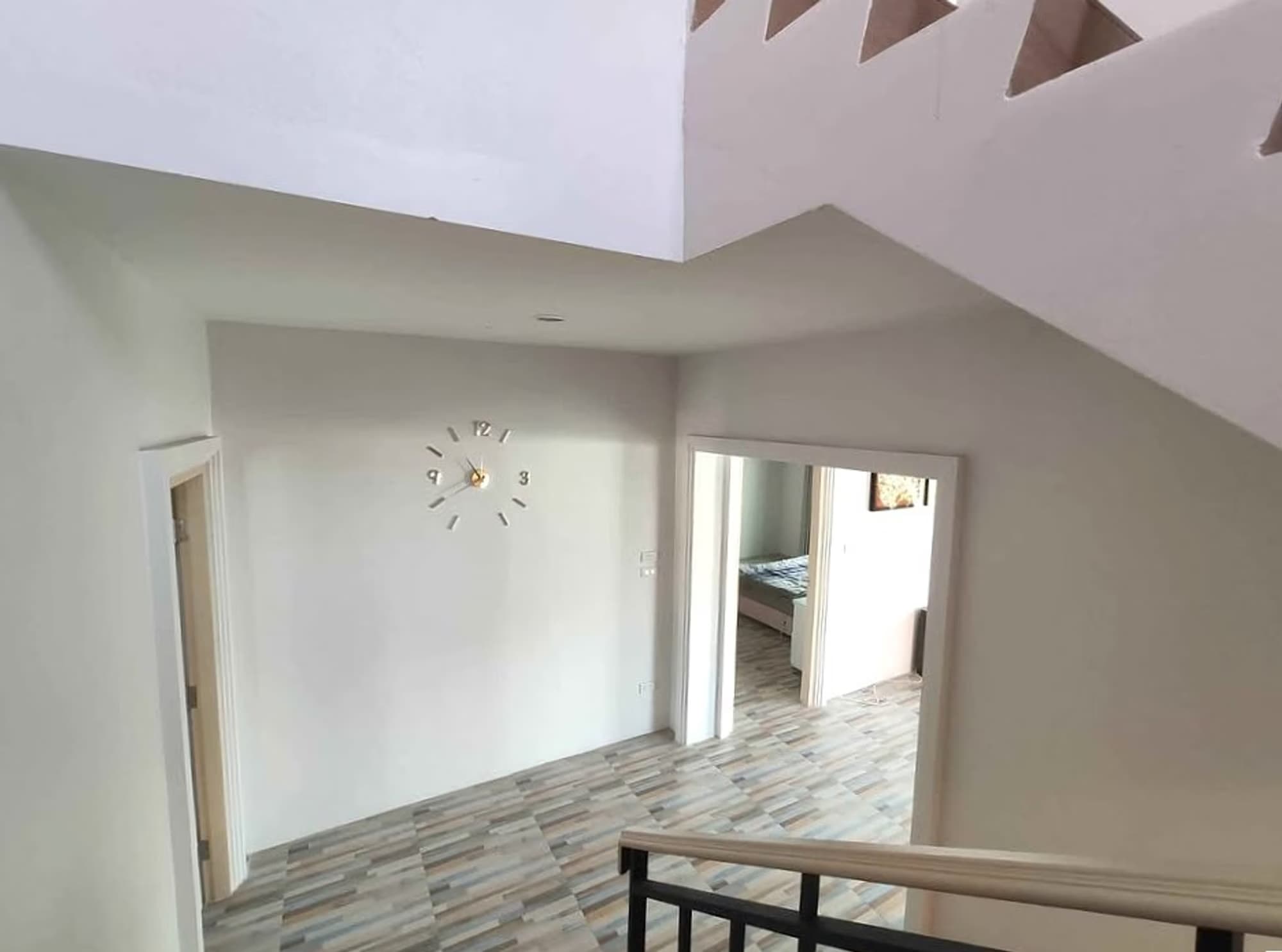 5 Bed House for Rent and Sale in Mueang Chiang Mai - Image 6