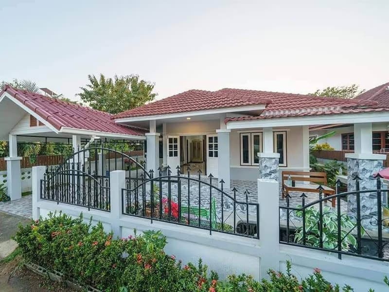 3 Bed House for Rent and Sale in Hang Dong