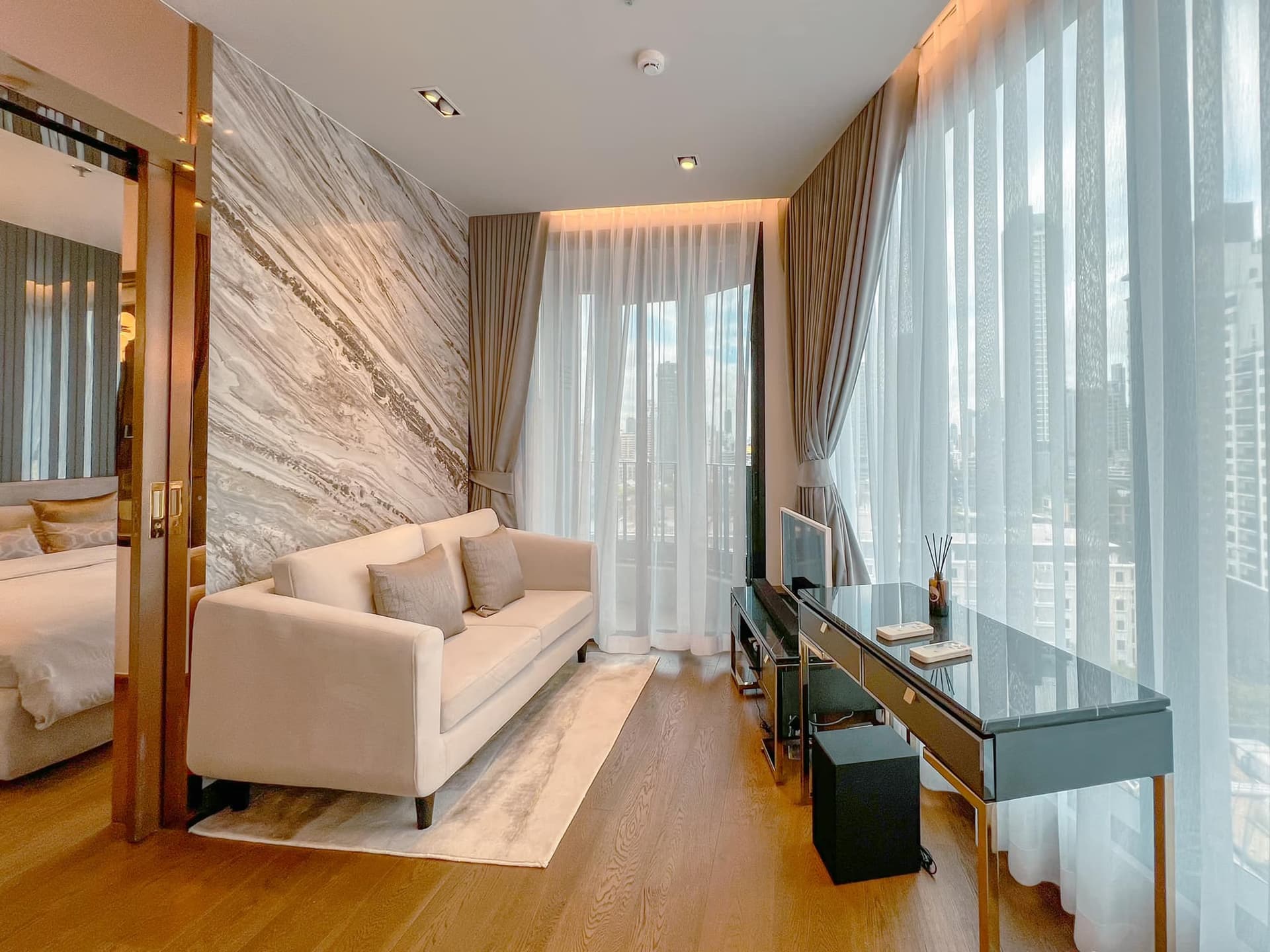 1 ห้องนอน Condo สำหรับ ขายและจำหน่าย ใกล้ Thong Lo BTS - Image 1