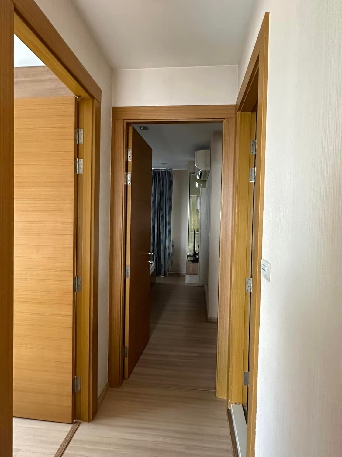 2 Bed Condo for Rent and Sale  Near Huai Khwang MRT - Image 9