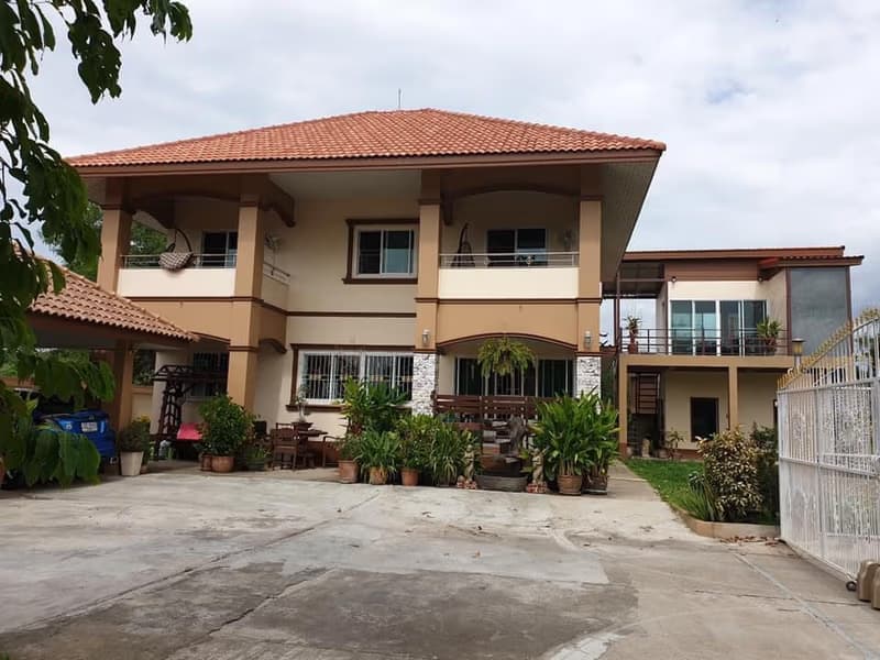 4 Bed House for Sale in Hang Dong