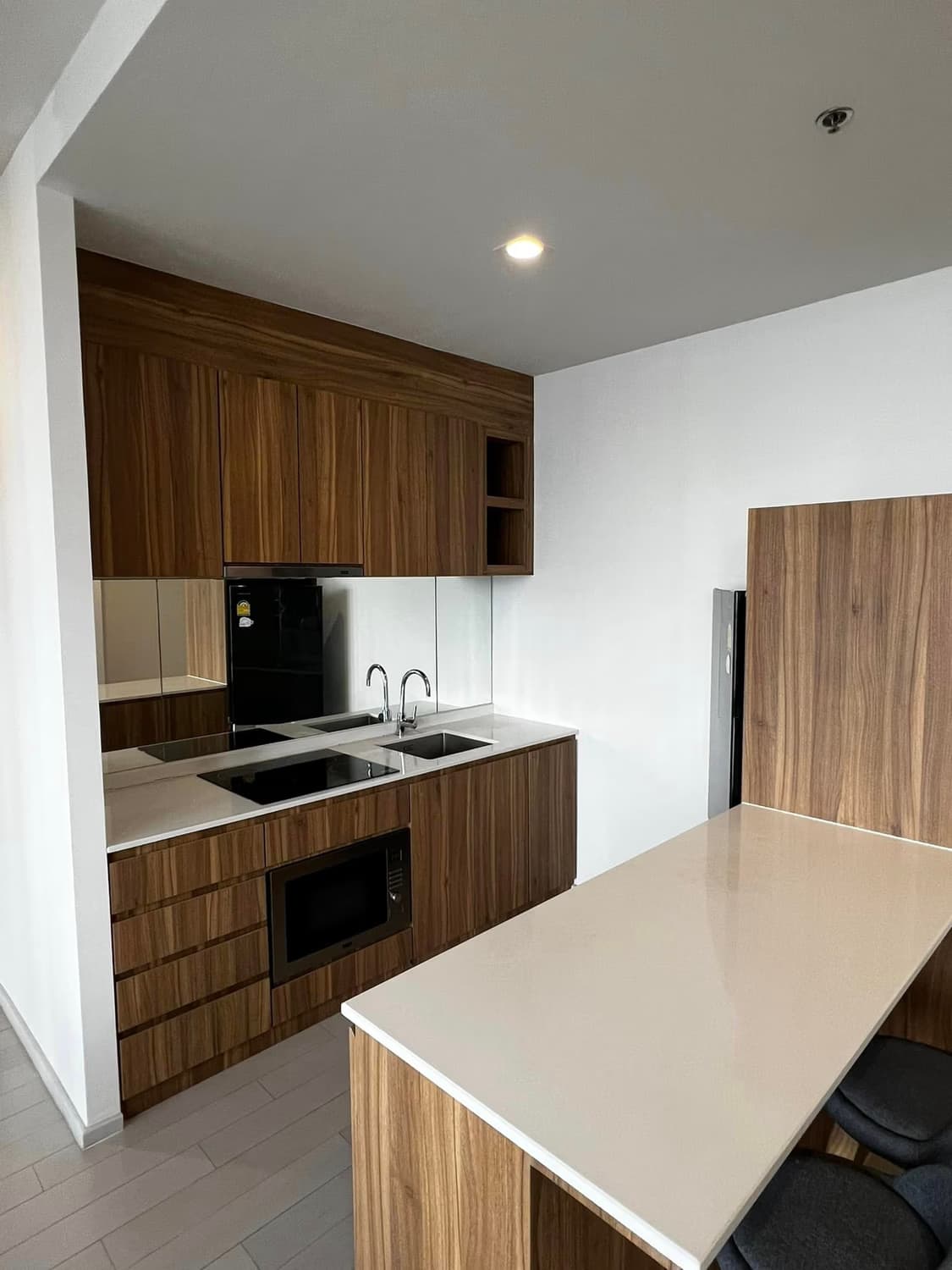 2 Bed Condo for Rent  Near Phloen Chit BTS - Image 3