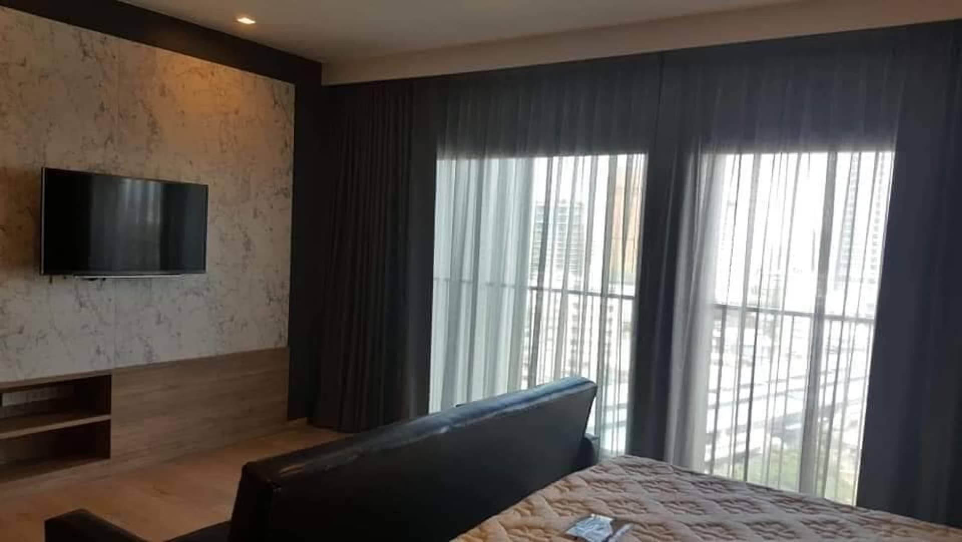 Condo for Sale at Noble Remix Thonglor   - Image 2