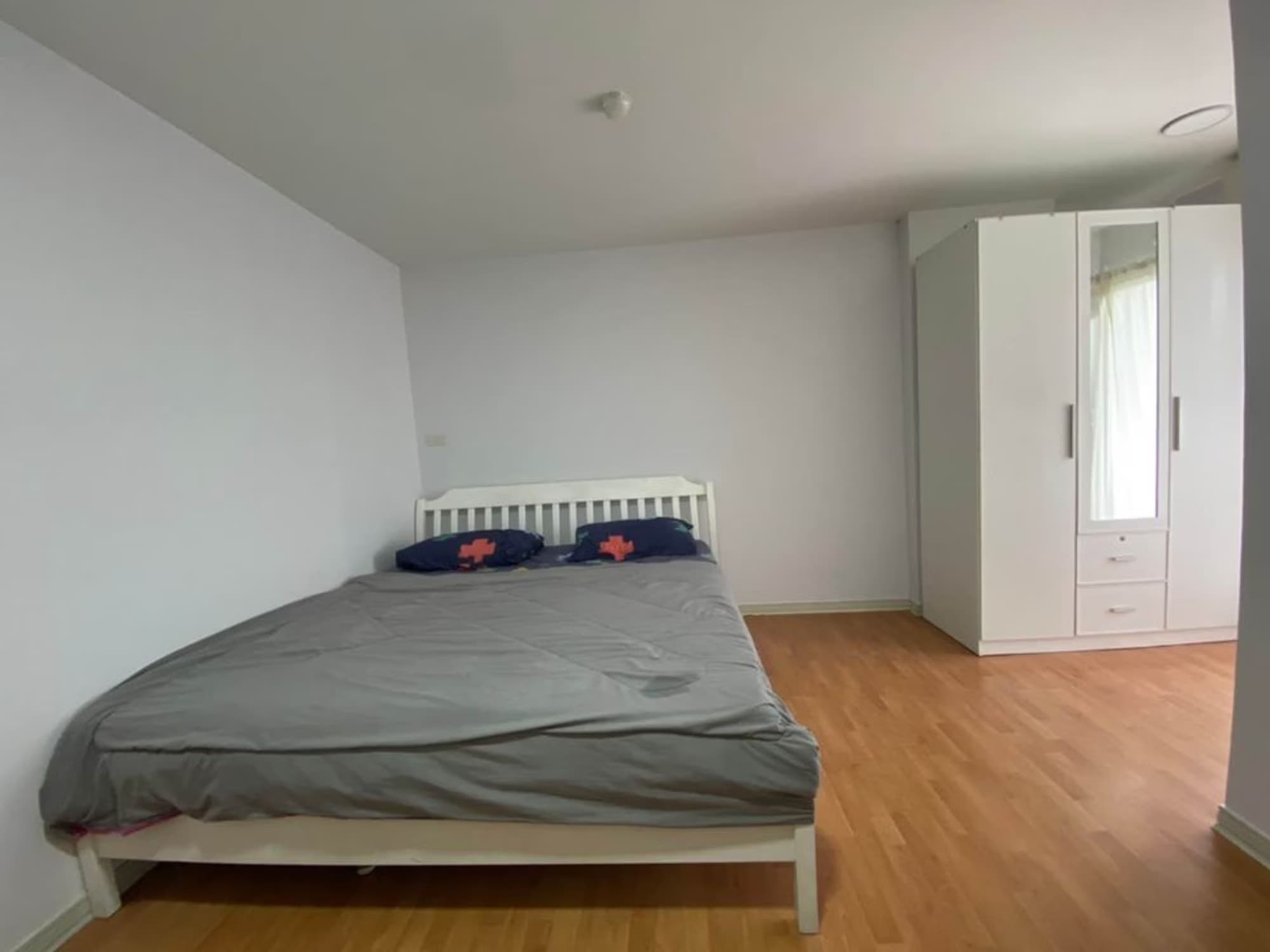  - Image 5