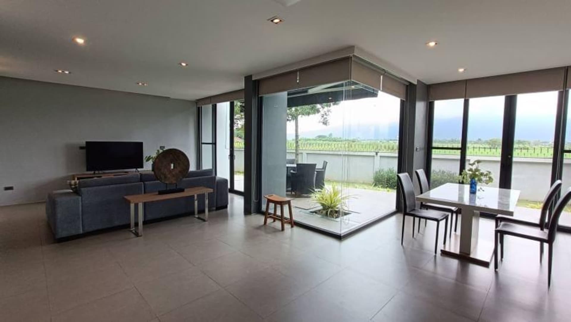 3 Bed House for Rent in San Sai - Image 2