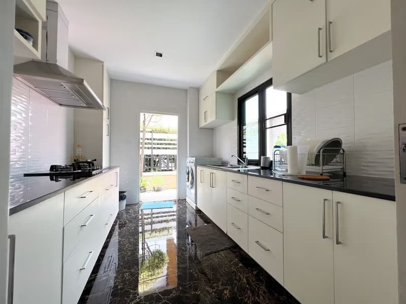 3 Bed House for Rent and Sale in Saraphi