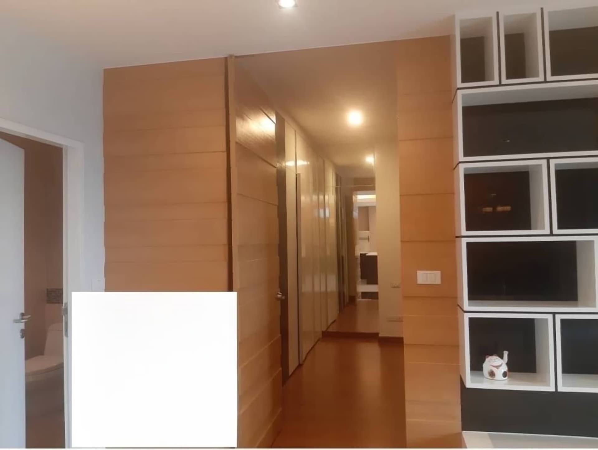 2 Bed Condo for Sale  Near Si Kritha MRT - Image 12