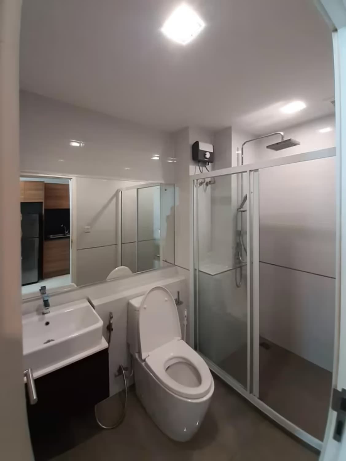  - Image 2