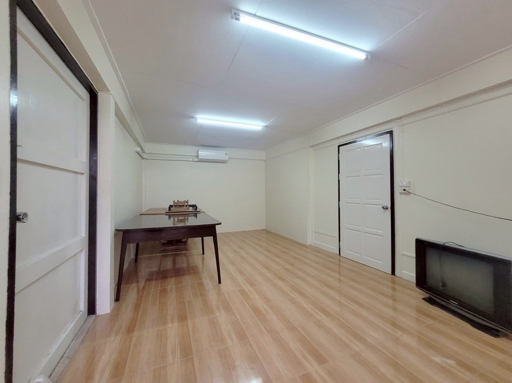 4 Bed House for Rent in Suan Luang - Image 5
