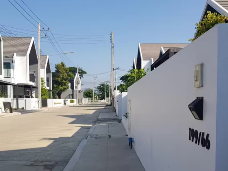 2 Bedroom House