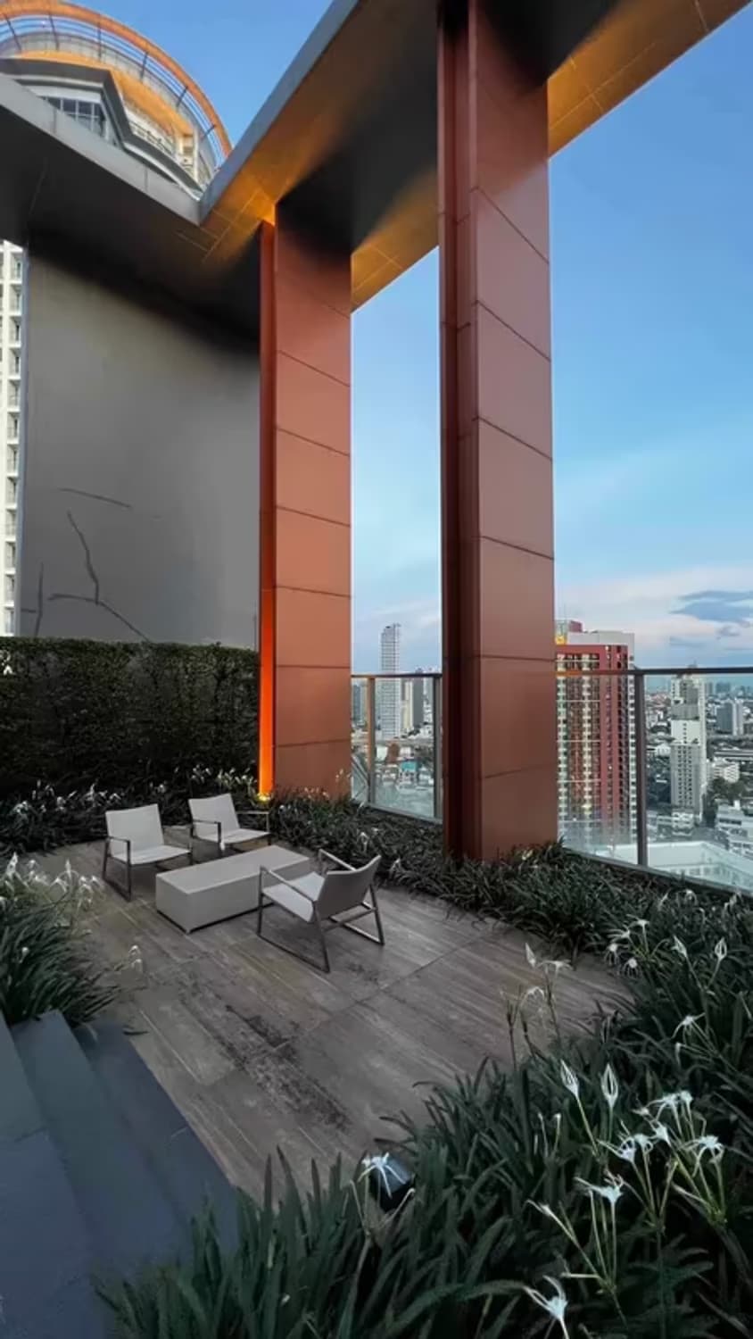 Condo for Rent at The Room Sukhumvit 69 - Image 5