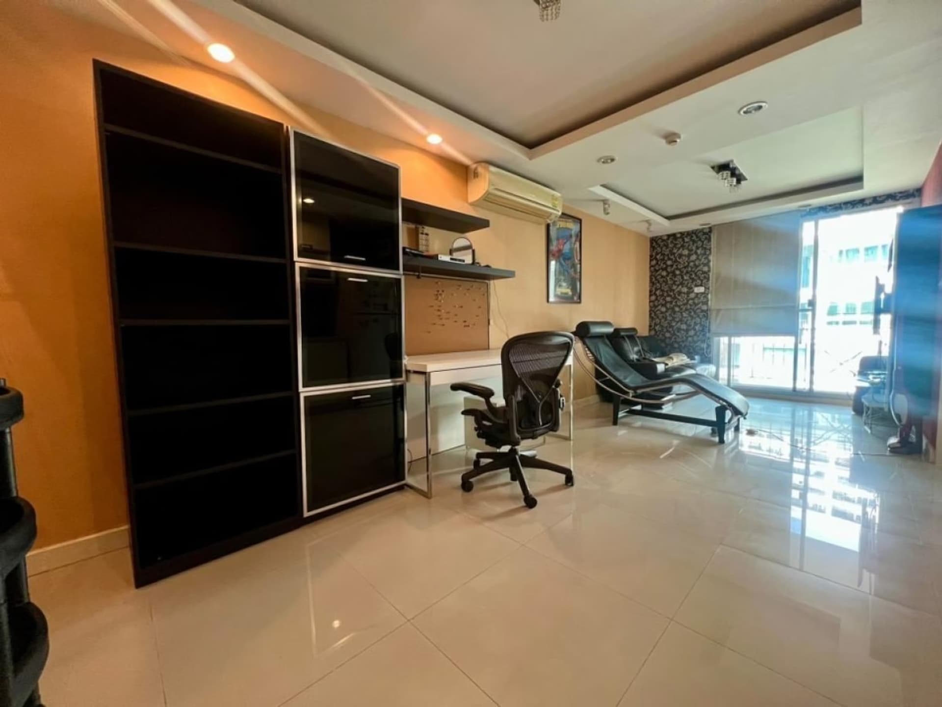 1 Bed Condo for Sale in Watthana - Image 6