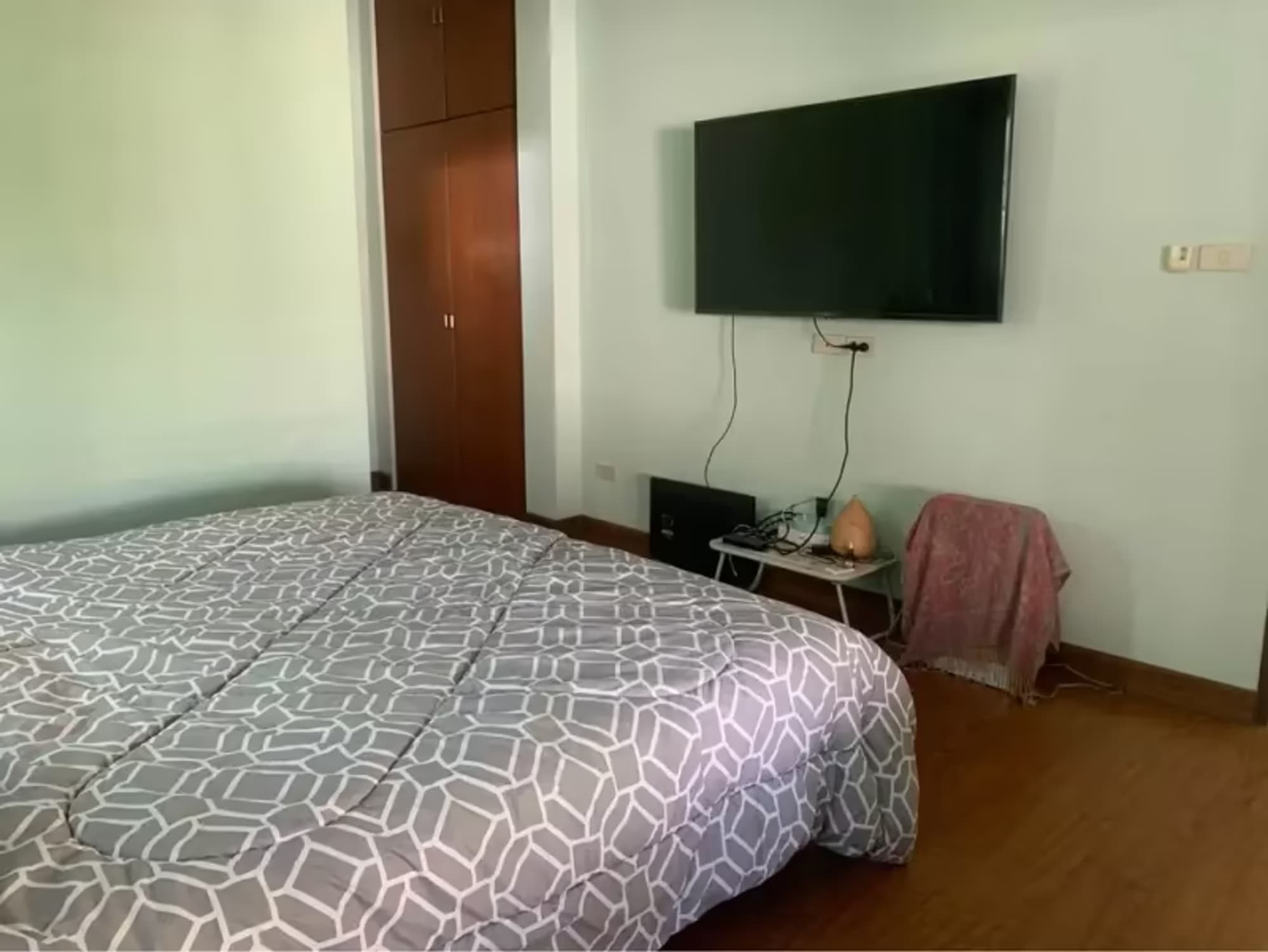 3 Bedroom House - Image 6