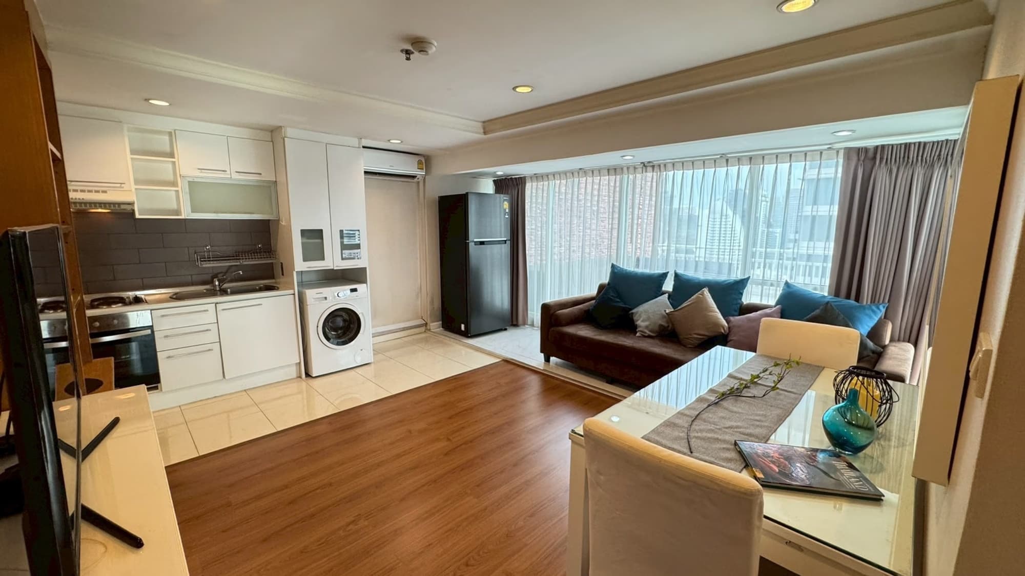 2 Bed Condo for Rent and Sale in Watthana - Image 2