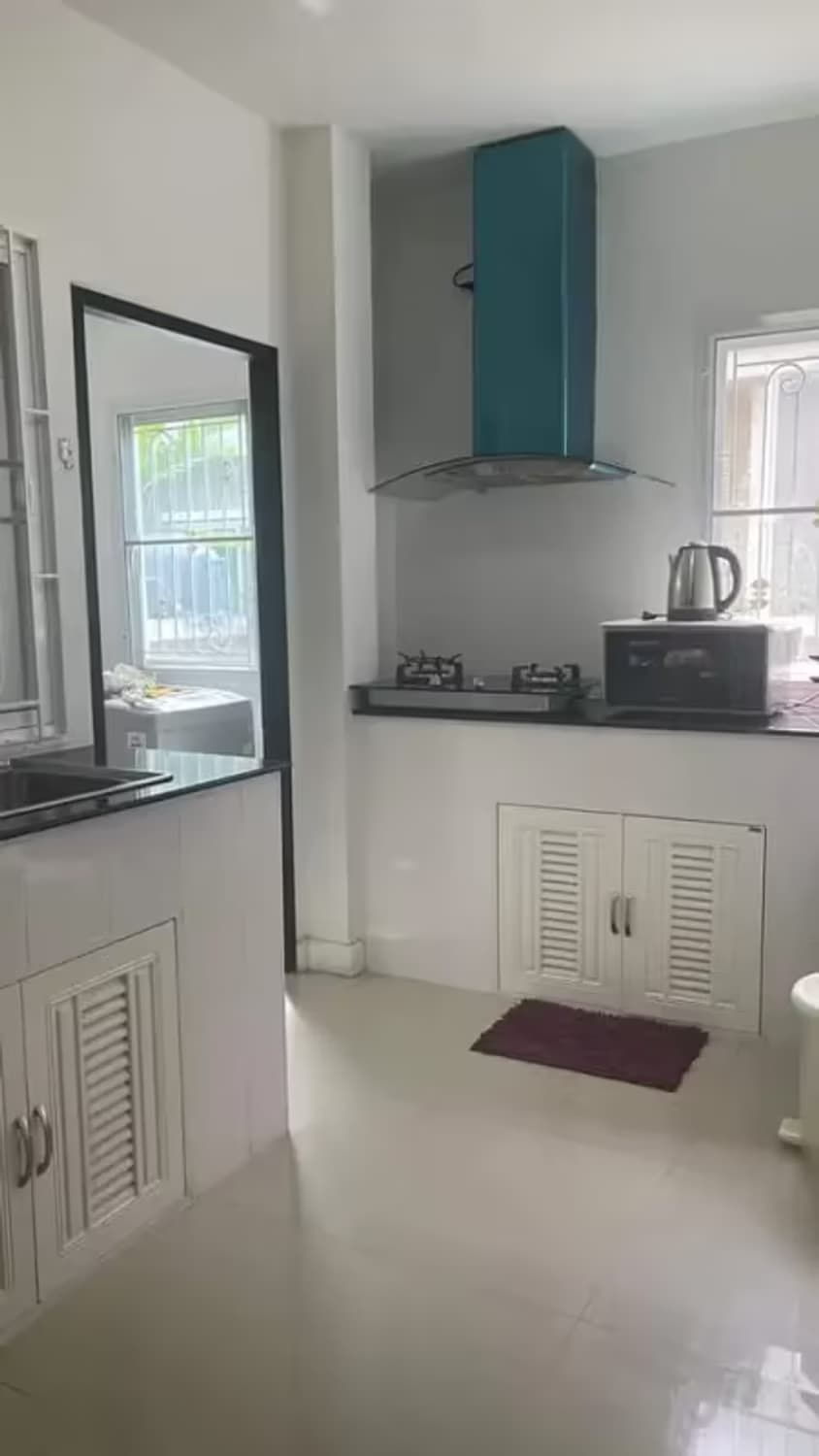 3 Bedroom House - Image 11