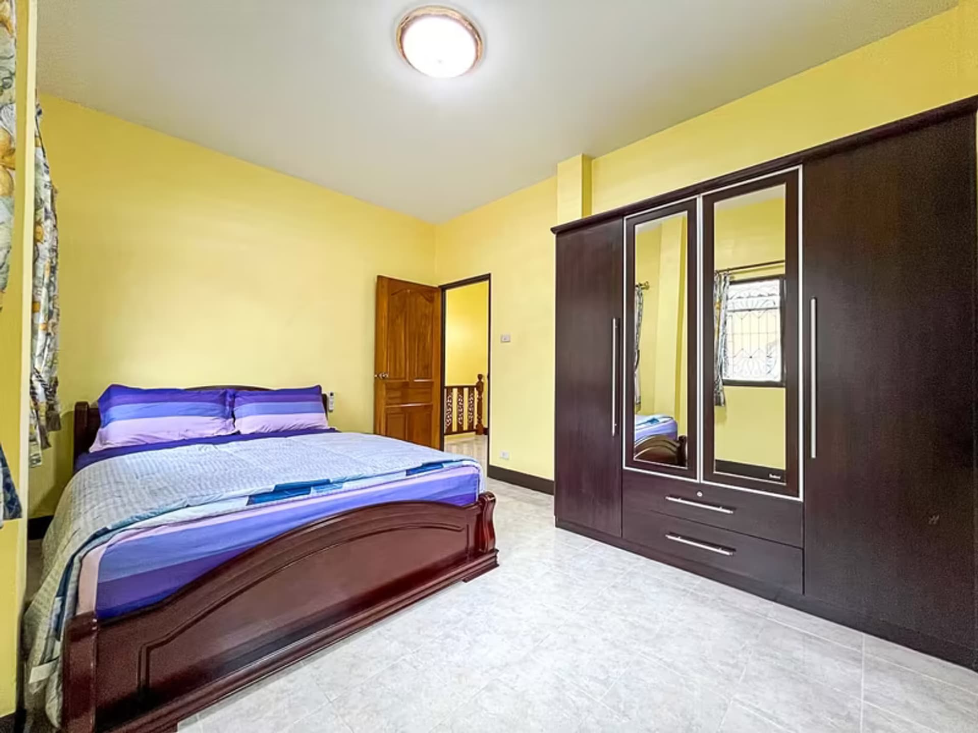 3 Bedroom House - Image 20