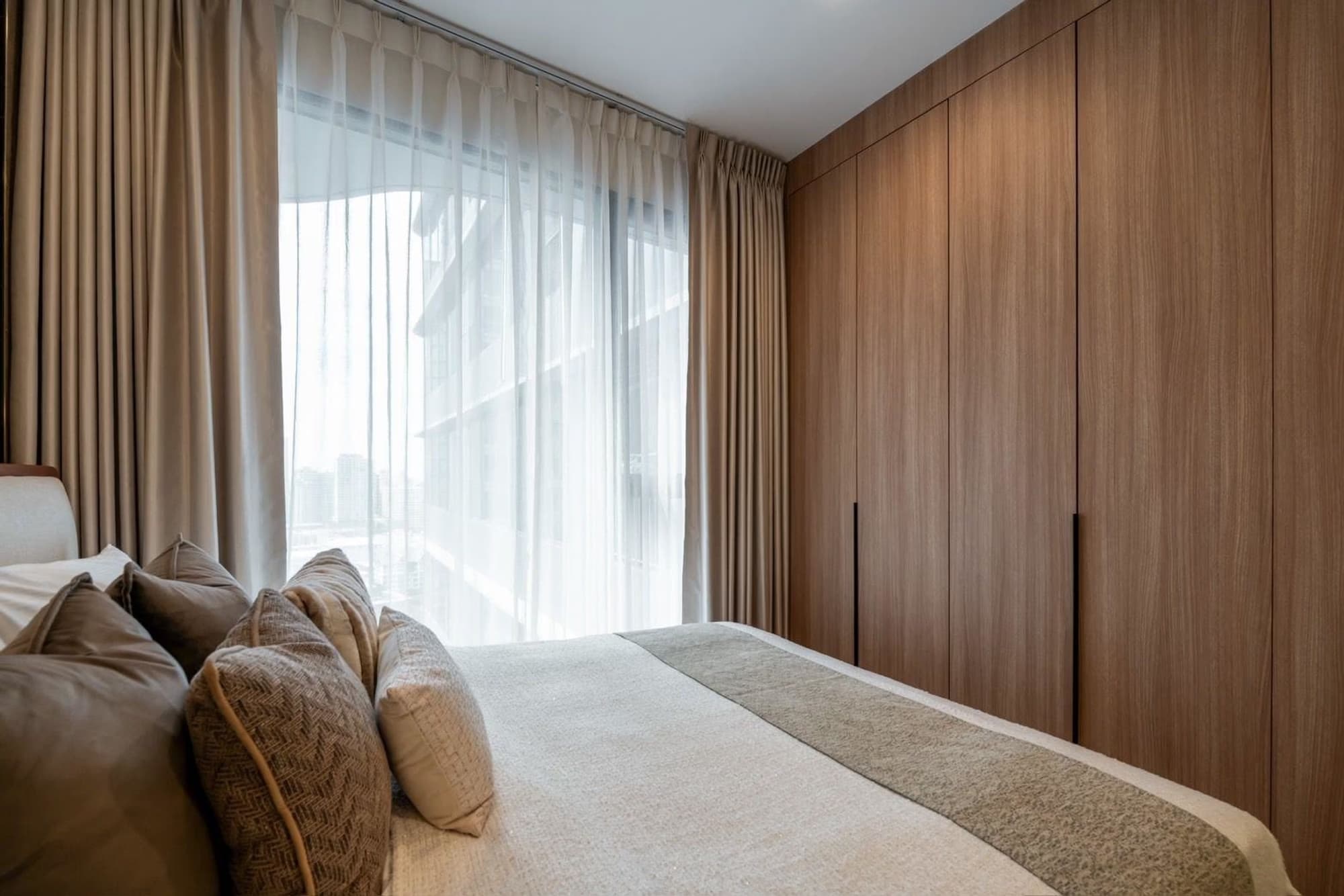 Studio Condo for Rent in Huai Khwang - Image 15