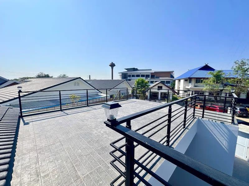 5 Bed House for Sale in Hang Dong District