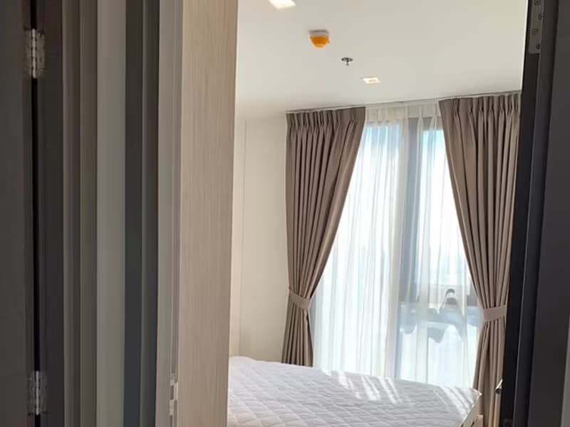 1 Bedroom Condo