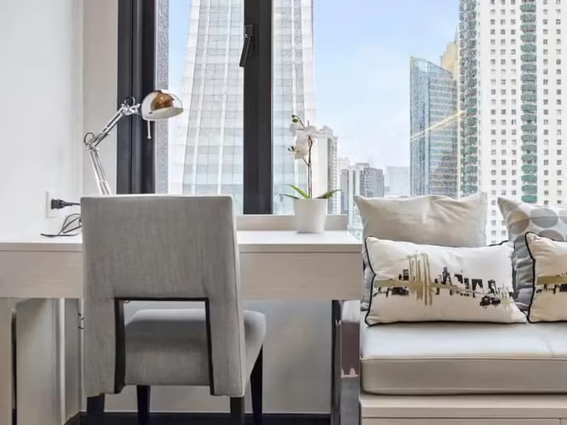 1 Bedroom Condo