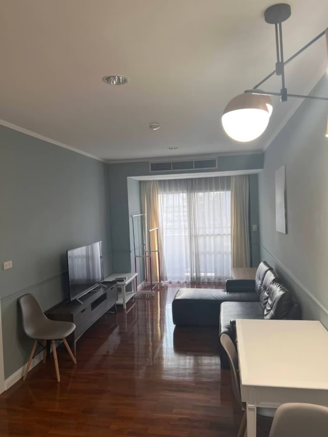 Condo for Rent, Sale at Knightsbridge Bearing - Image 1
