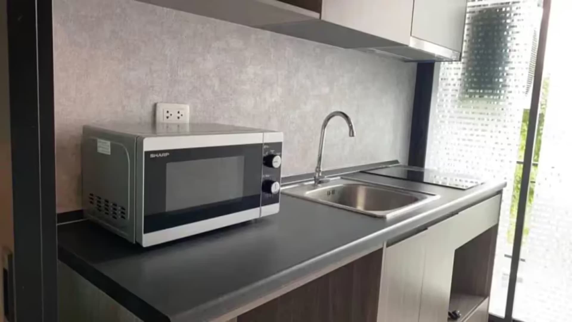 1 Bedroom Condo - Image 5