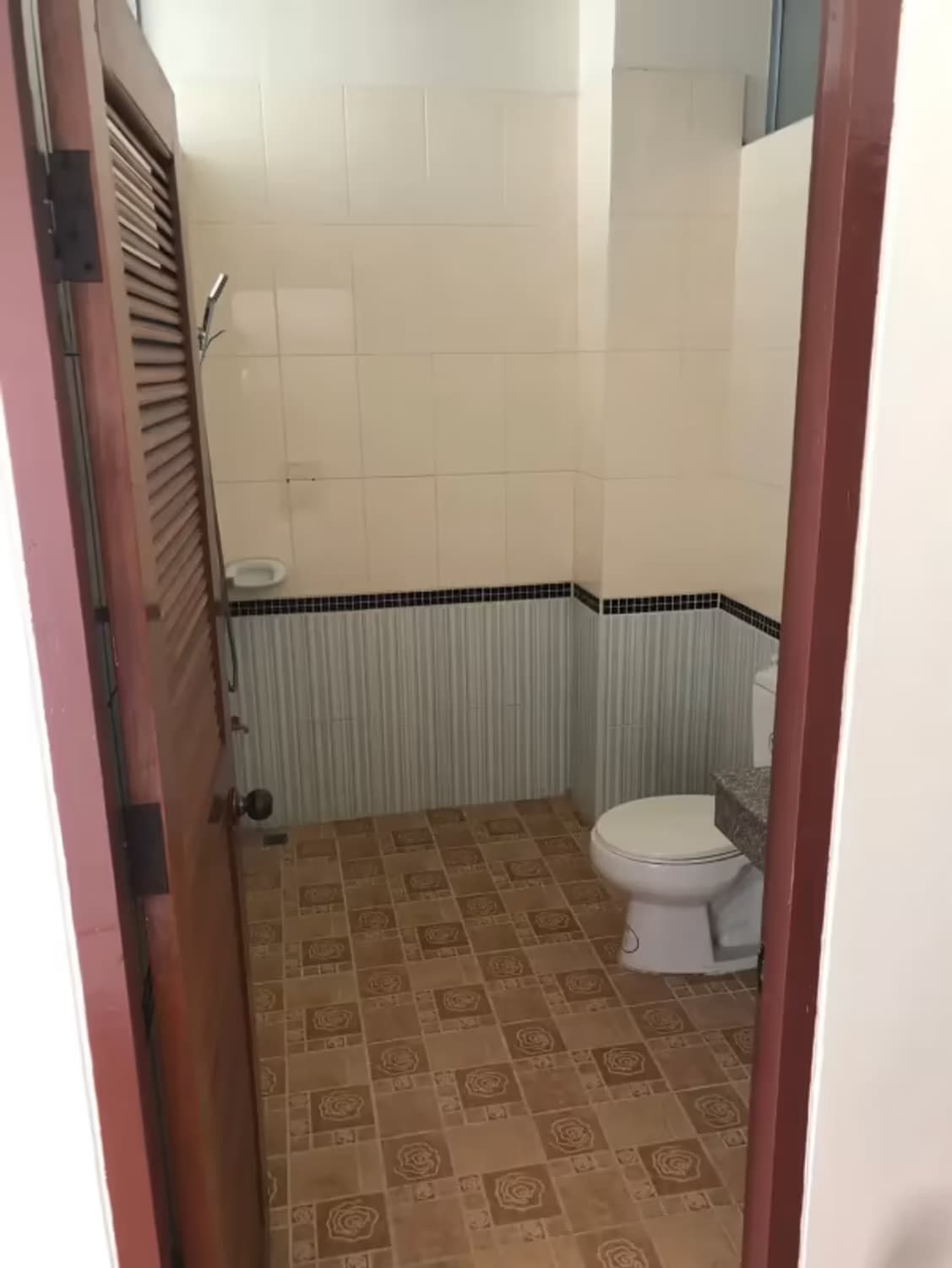 4 Bedroom House - Image 23