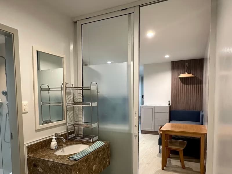 1 Bed Condo for Sale in Pathum Wan